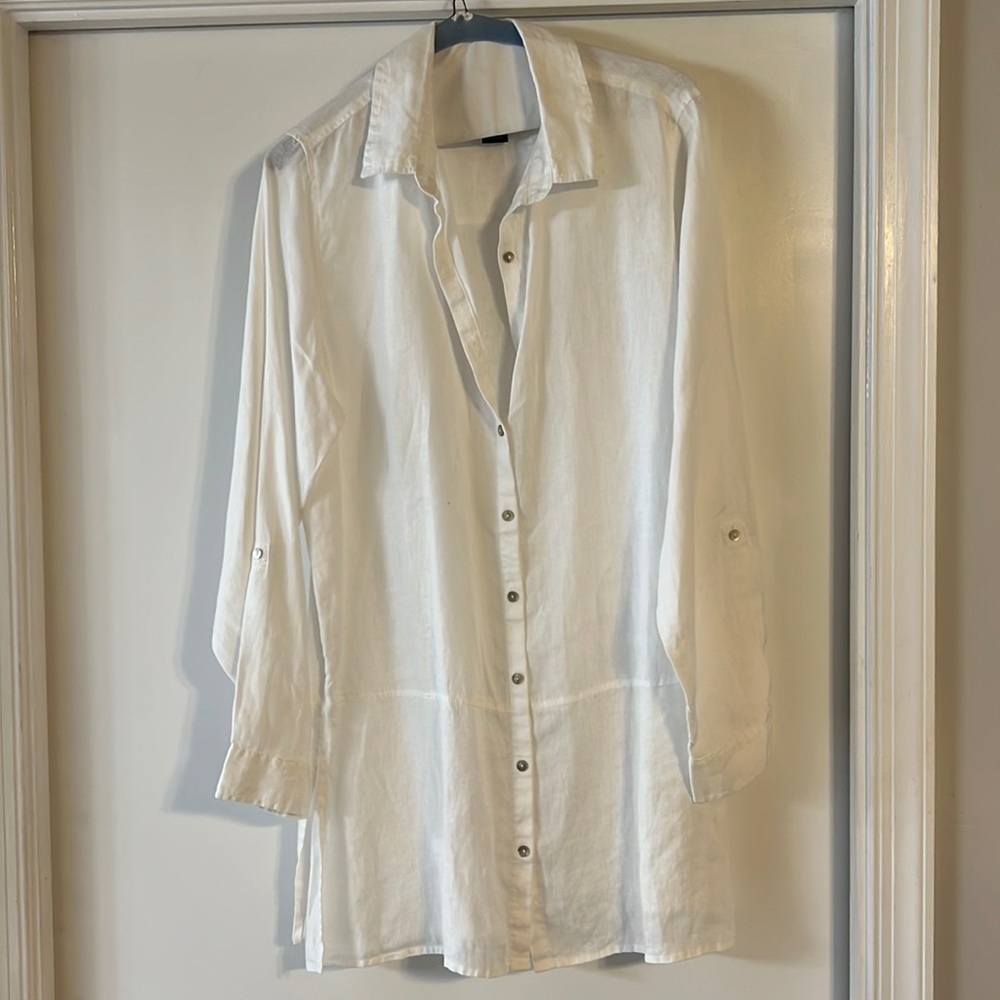Tahari Linen Top